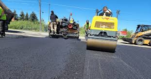 Best Gravel Driveway Installation  in Castlewood, VA